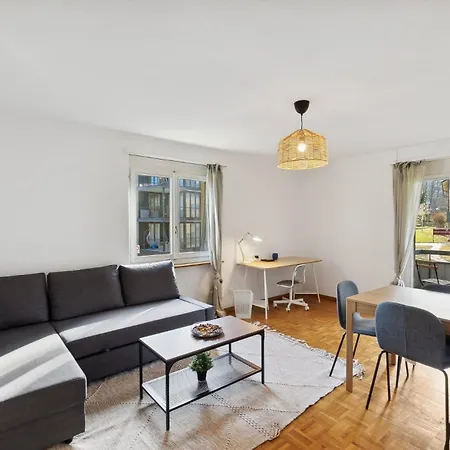 Charming And Comfortable Zurich