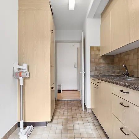 Charming And Comfortable Apartment *