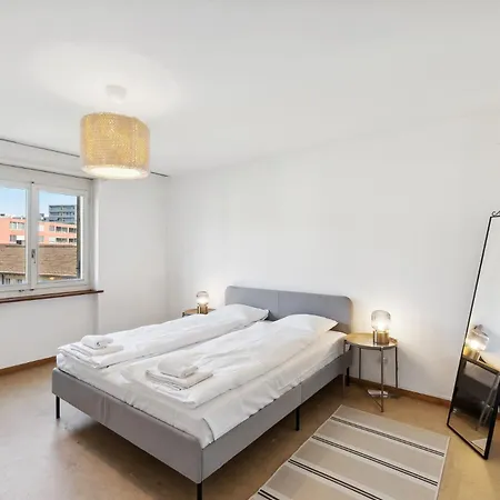 Charming And Comfortable *