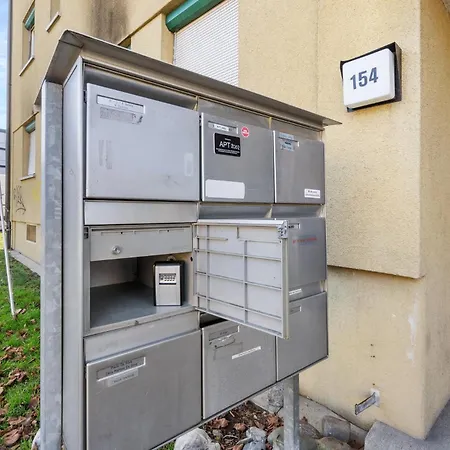 Charming And Comfortable Apartman Zürich