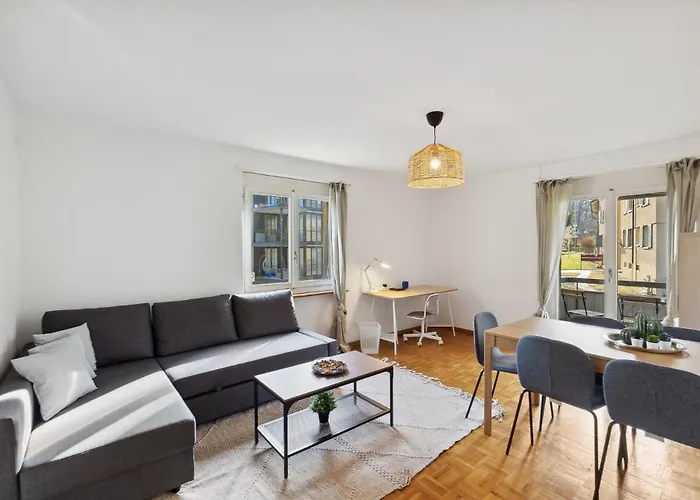 Charming And Comfortable Zürich